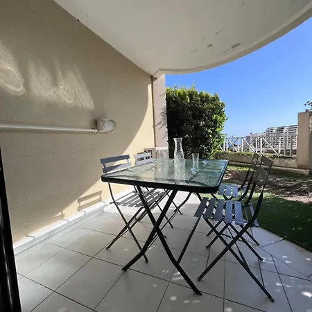 Holiday home Francia Avec Terrasse Et Piscine Cannes